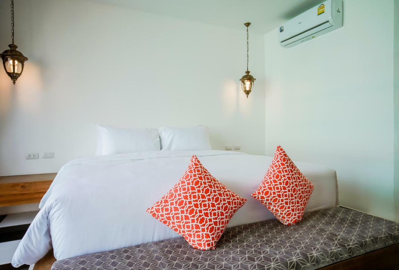 Khaleej Mass Hotel Patong Exterior photo