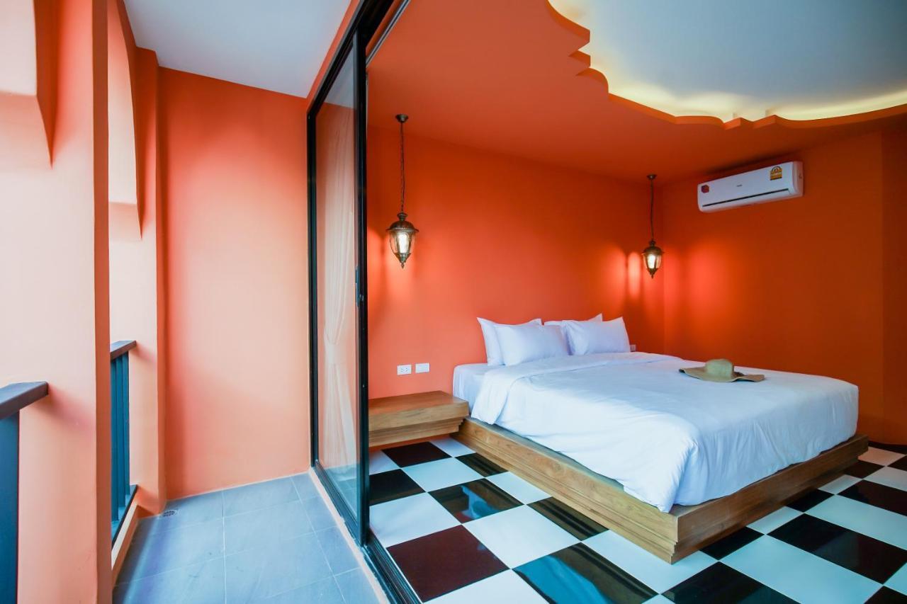 Khaleej Mass Hotel Patong Exterior photo